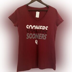 Womens NEW Oklahoma Sooners V Neck T Shirt Size Medium